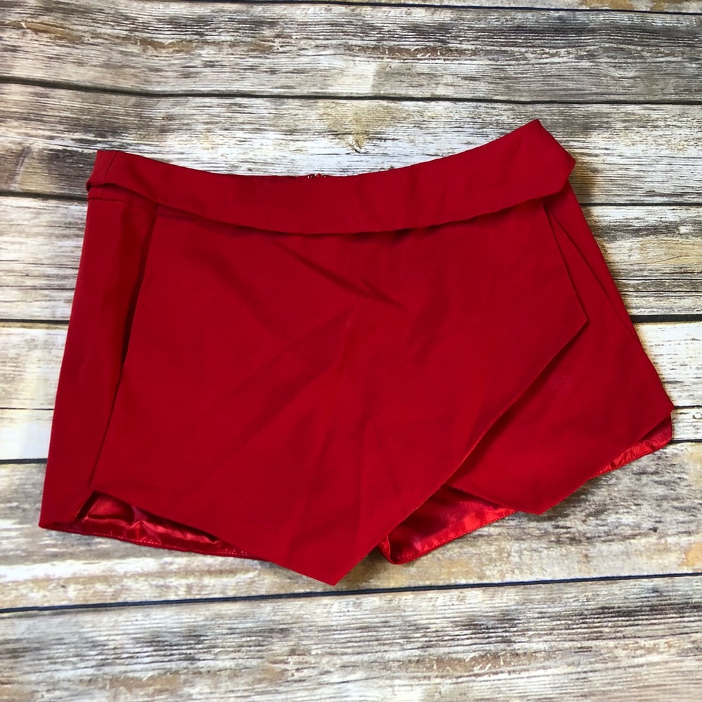 Gorgeous Red Dress shorts